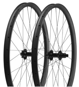 Review Roval Traverse Carbon Wheelset